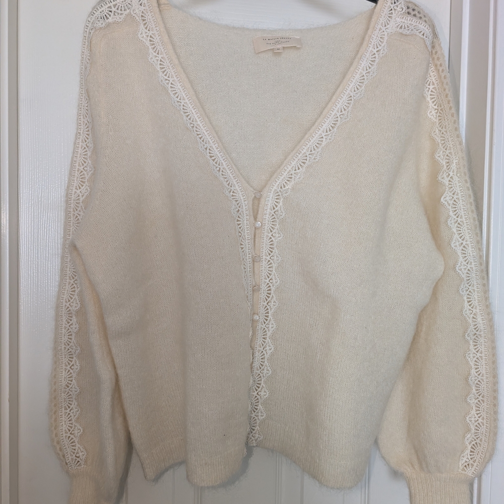 Delicate Lace-Trim Cream V-Neck Wool And Kid Mohair Cardigan
